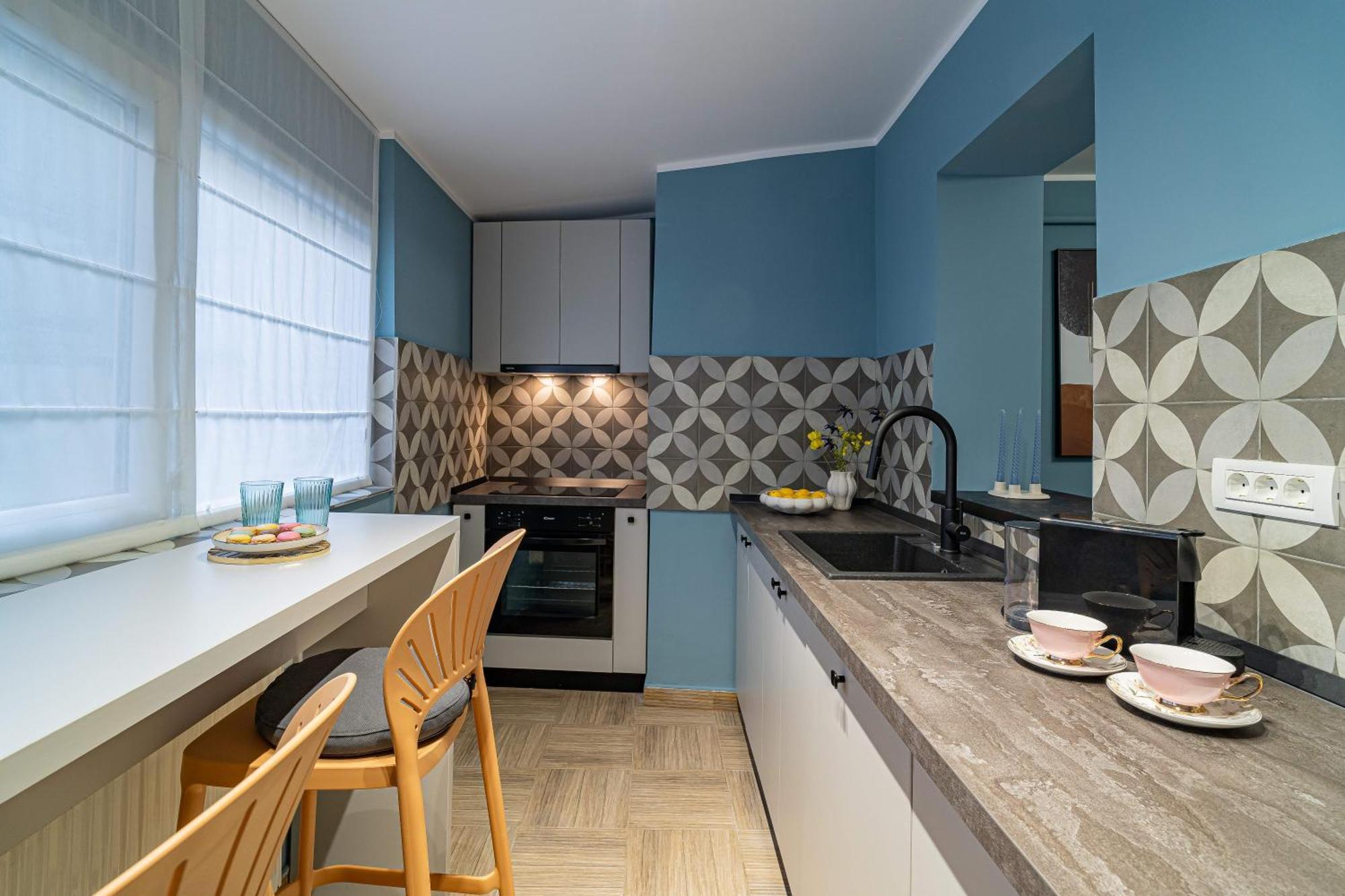 Celestial Azure - Tranquil 1Br In Piata Universitatii Bukarest Eksteriør billede